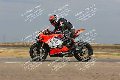 media/Sep-10-2023-Pacific Track Time (Sun) [[44210541ad]]/Group A/12pm (Wheelie Bump)/